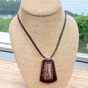 Chico’s brown red enamel coated pendant leather chain choker collar necklace‎